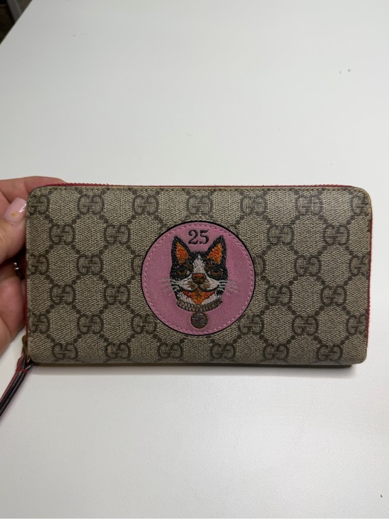 Gucci Handbags - Gucci Beige GG Supreme Wallet with Pink Cat Patch